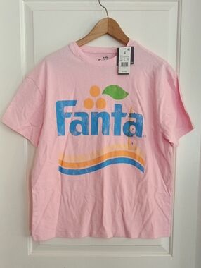 Fanta Logo Tee Shirt . Oversized.